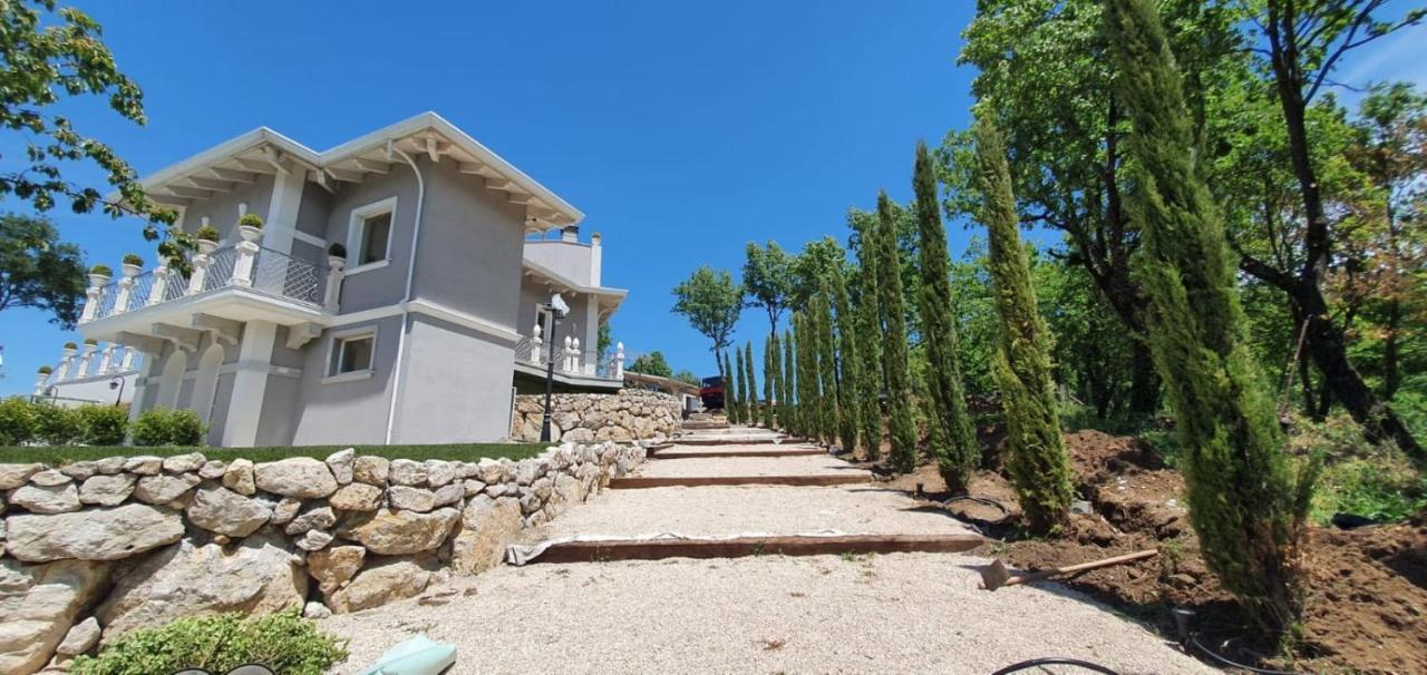 Tenuta Santo Stefano Azienda Agrituristica Santo Stefano del Sole 外观 照片