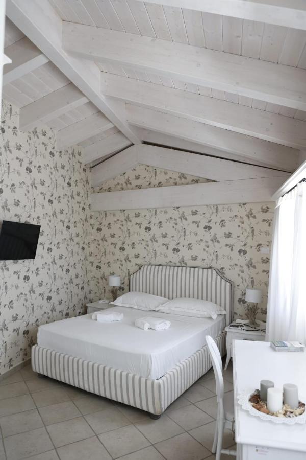 Tenuta Santo Stefano Azienda Agrituristica Santo Stefano del Sole 外观 照片