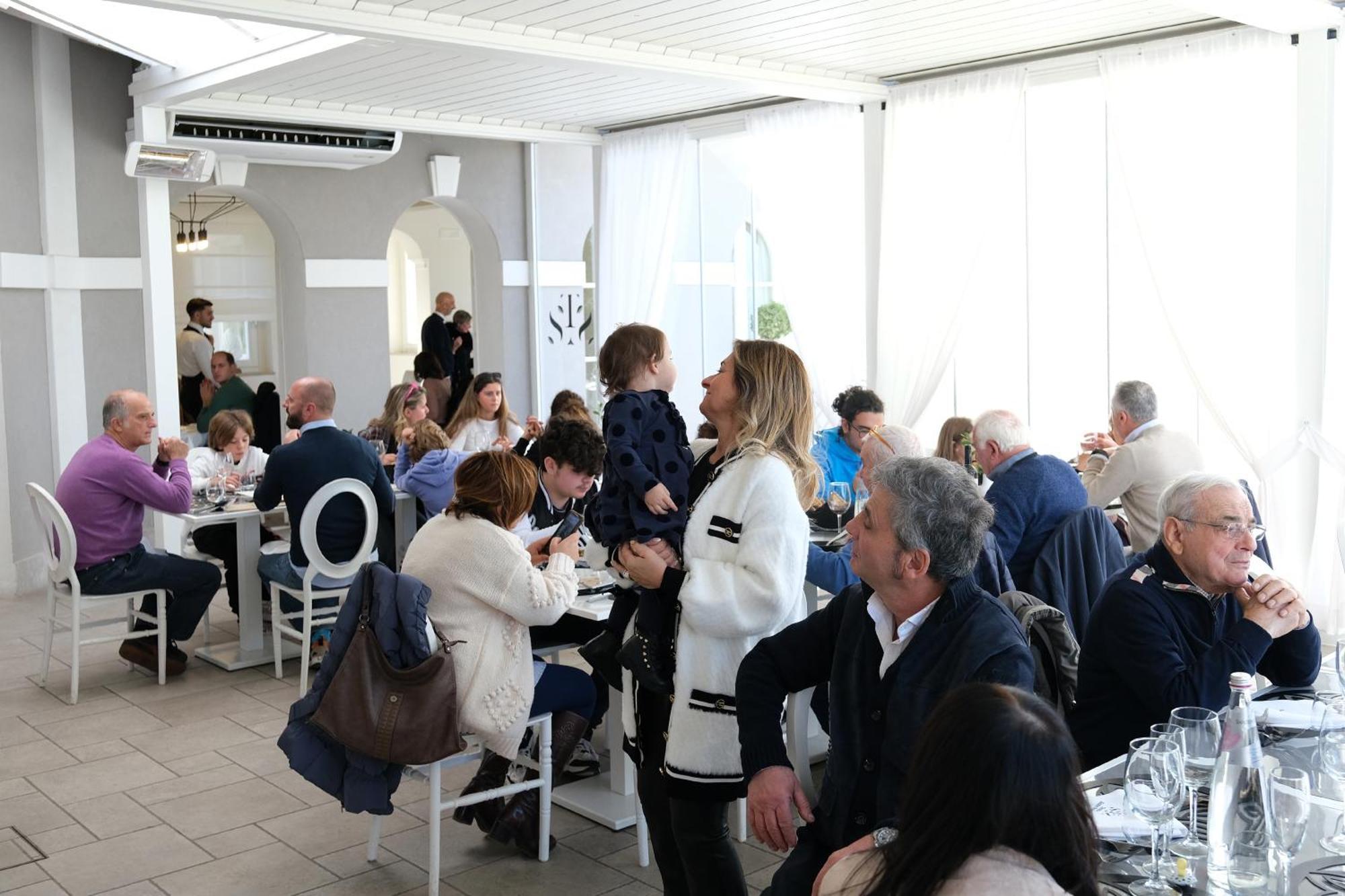 Tenuta Santo Stefano Azienda Agrituristica Santo Stefano del Sole 外观 照片